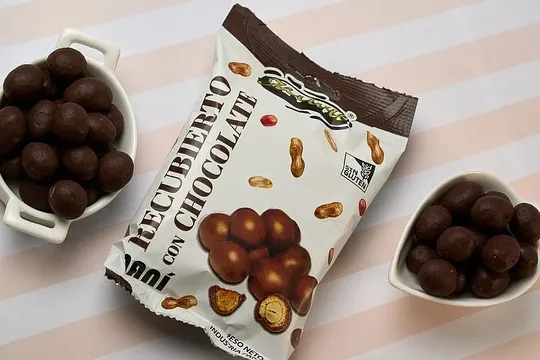 Mani recubierto con chocolate 100g