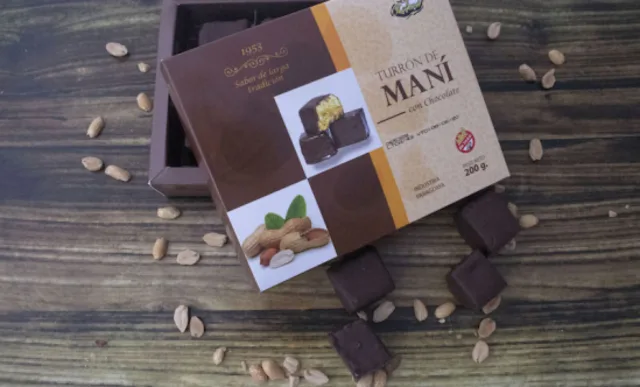 Maní y producto Kelwá